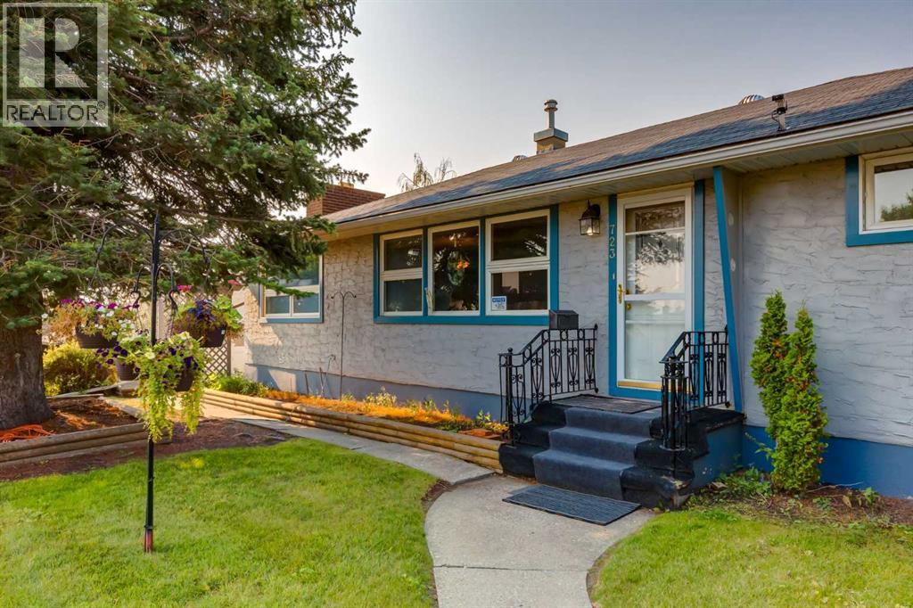 723 Trafford Drive NW - 4