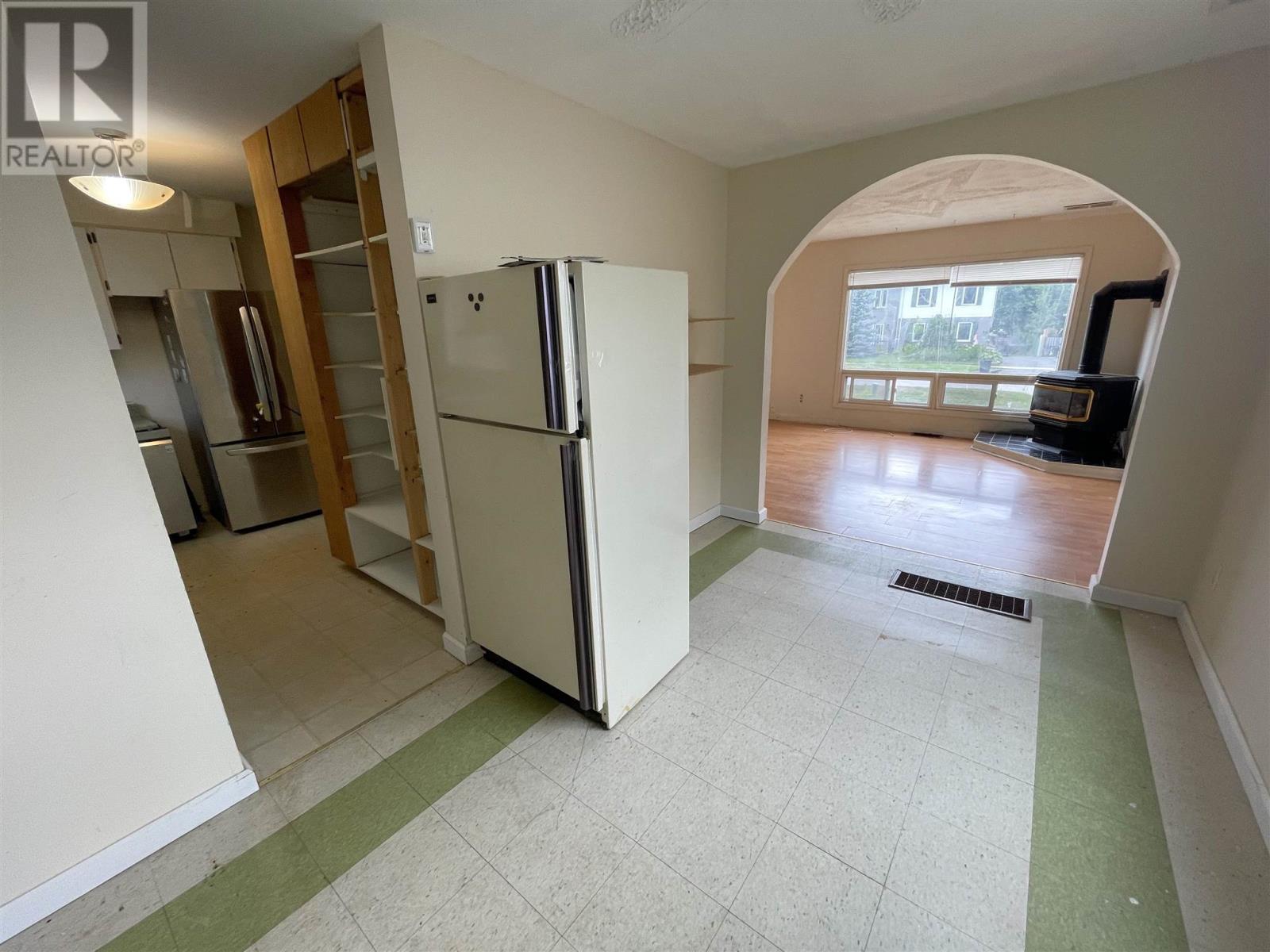 46 Beckett BLVD - 4