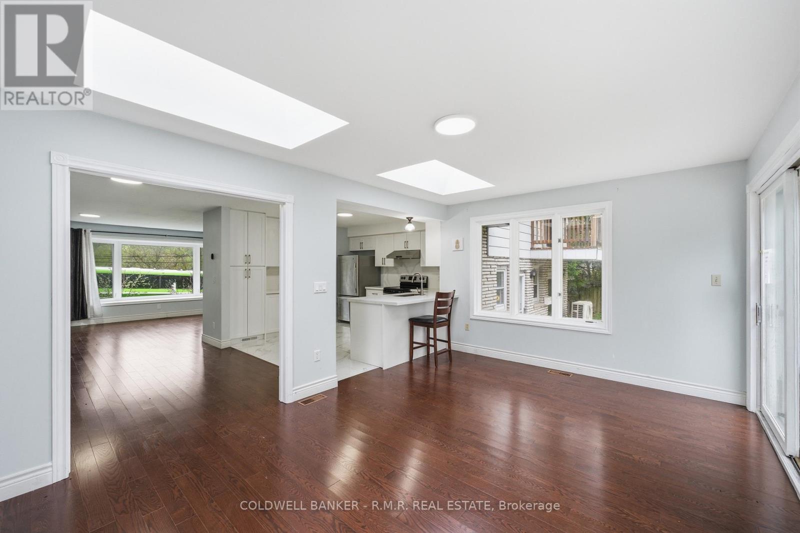 1549 SIMCOE STREET N - Image 10