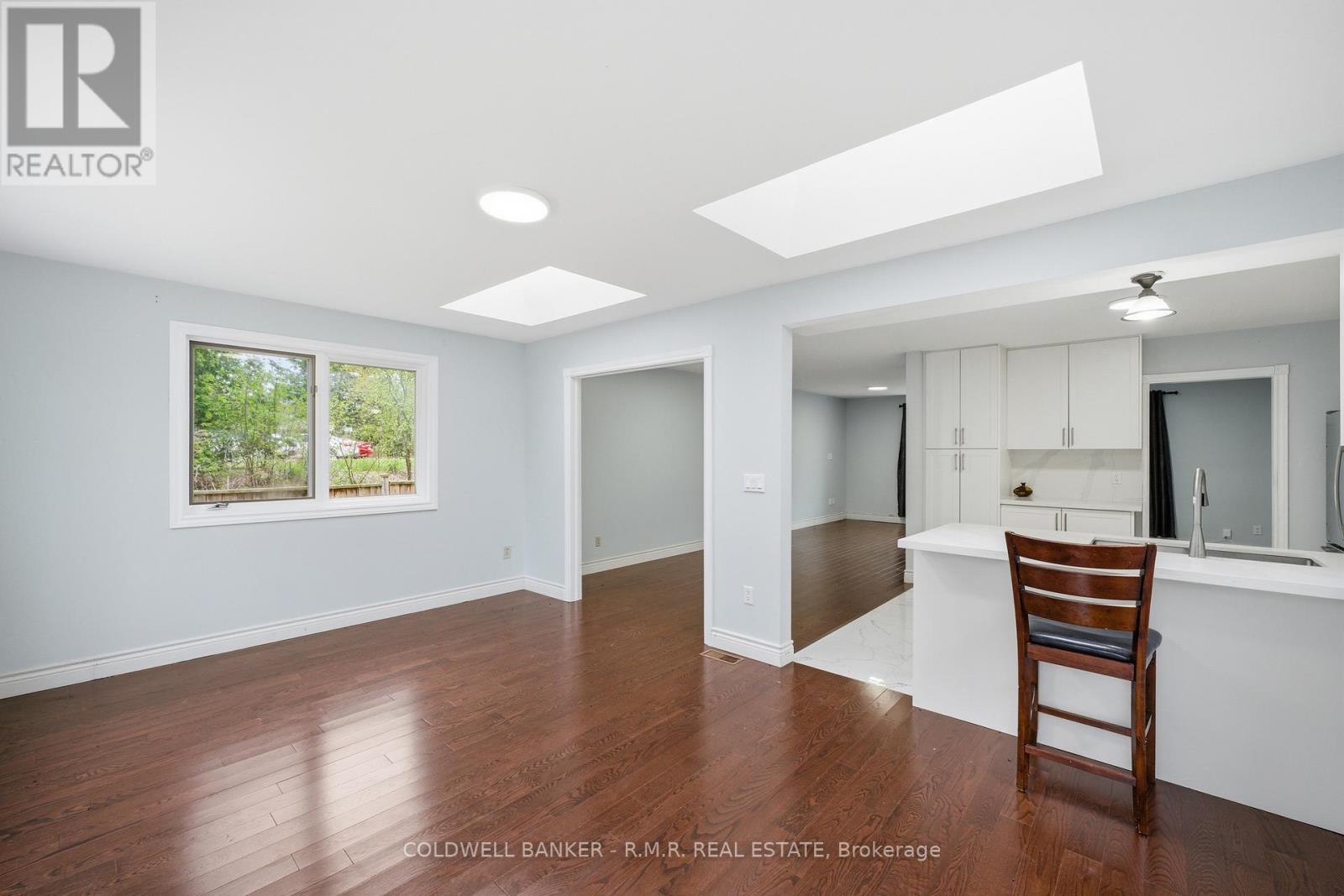 1549 SIMCOE STREET N - Image 11