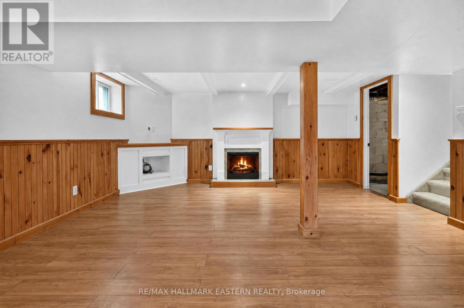 219 NORTH INDIAN ROAD - Image 24