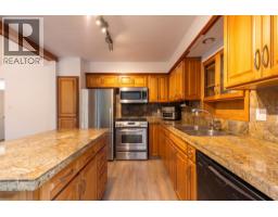 1209 Ridge Court, Coquitlam, BC V3J5M4 Photo 7