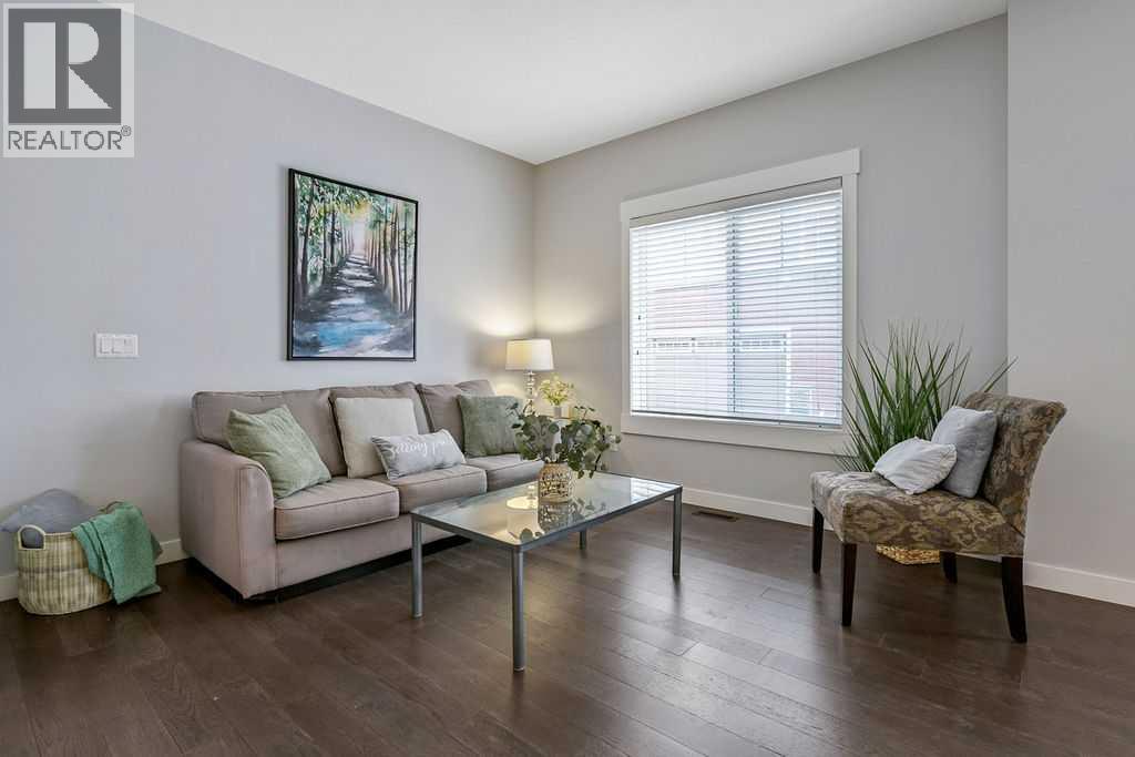 22 West Coach Manor SW - Image 4