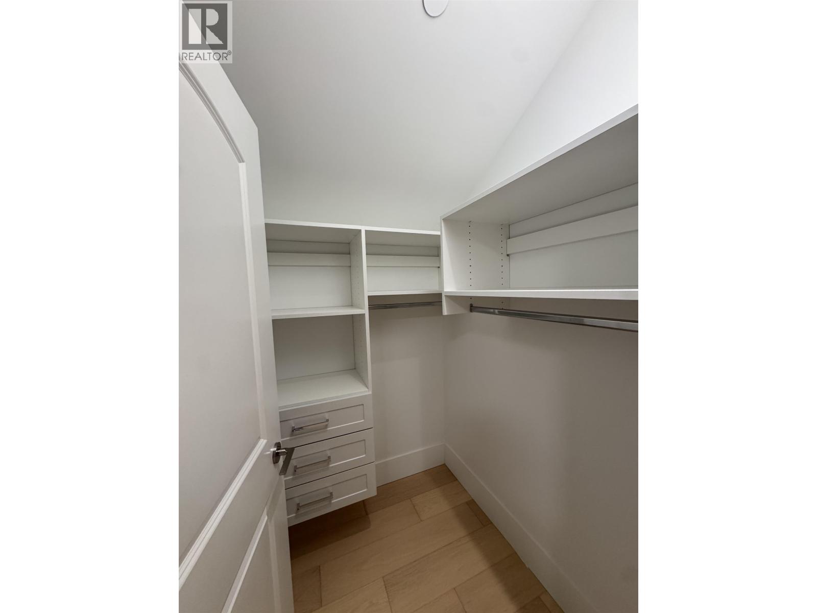 2 Bed, 3 Bath House for Rent in Vancouver – 3-4690 W 6 AVENUE, Vancouver – MLS# R3158036 - Image 5