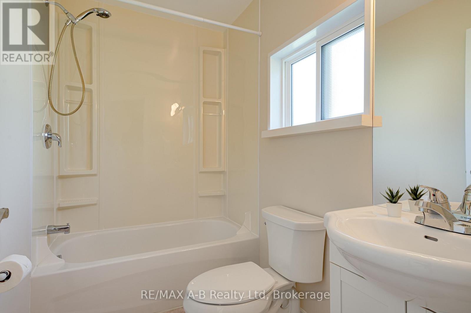 3967 MILTON STREET - Image 29