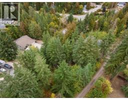 48 Centennial Drive, Blind Bay, BC V0E1H1 Photo 16