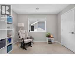 923 Randall Pl, Langford, BC V9B5W1 Photo 22