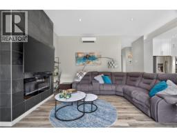 923 Randall Pl, Langford, BC V9B5W1 Photo 17