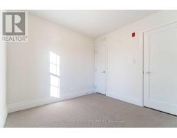 202 - 760 Lakeshore Road E, Mississauga, ON L5E1C7 Photo 11