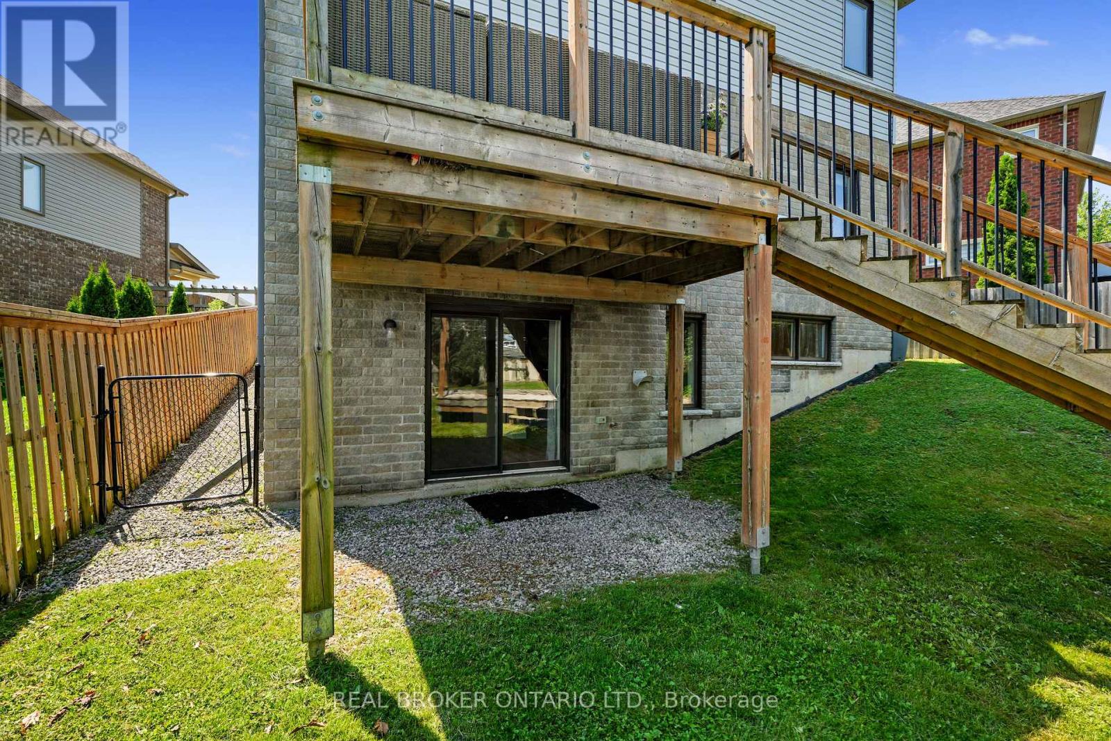 334 BLACKSMITH WAY - Image 37