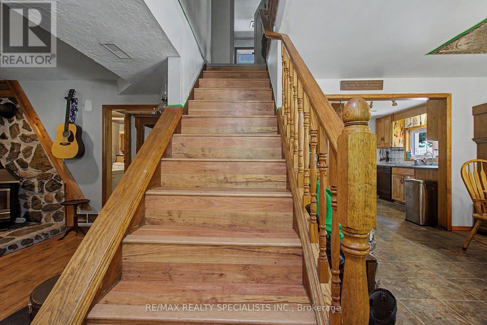 168 ASMUS STREET - Image 27