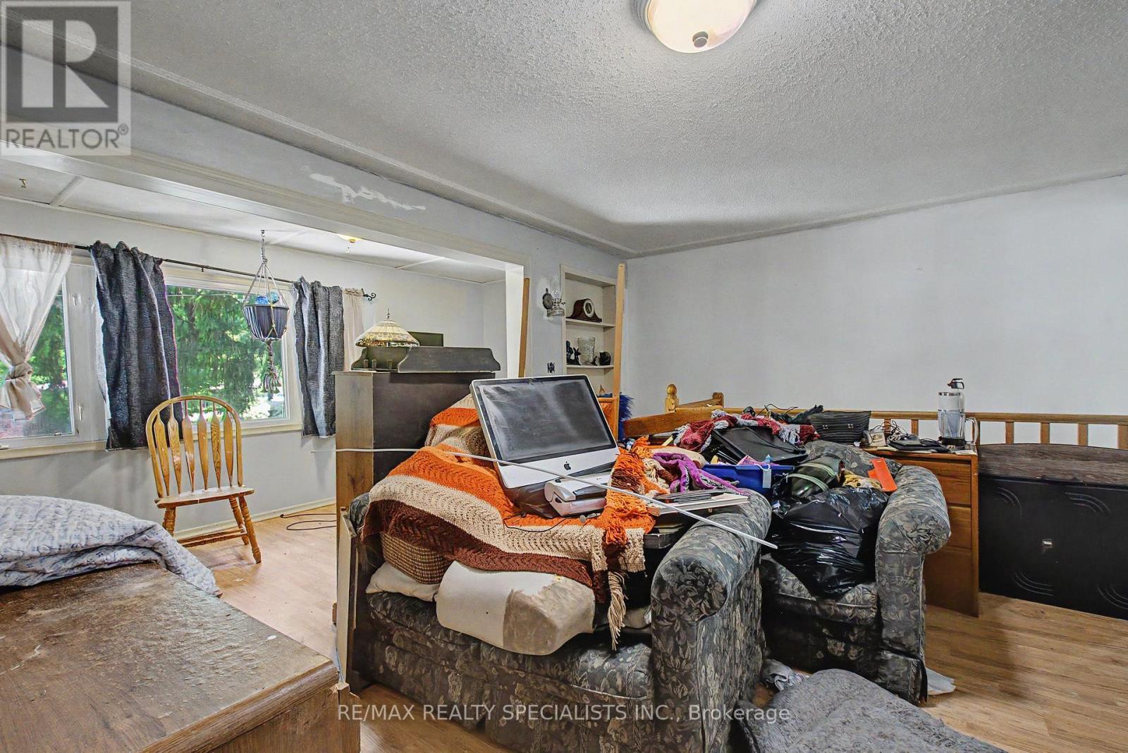 168 ASMUS STREET - 30