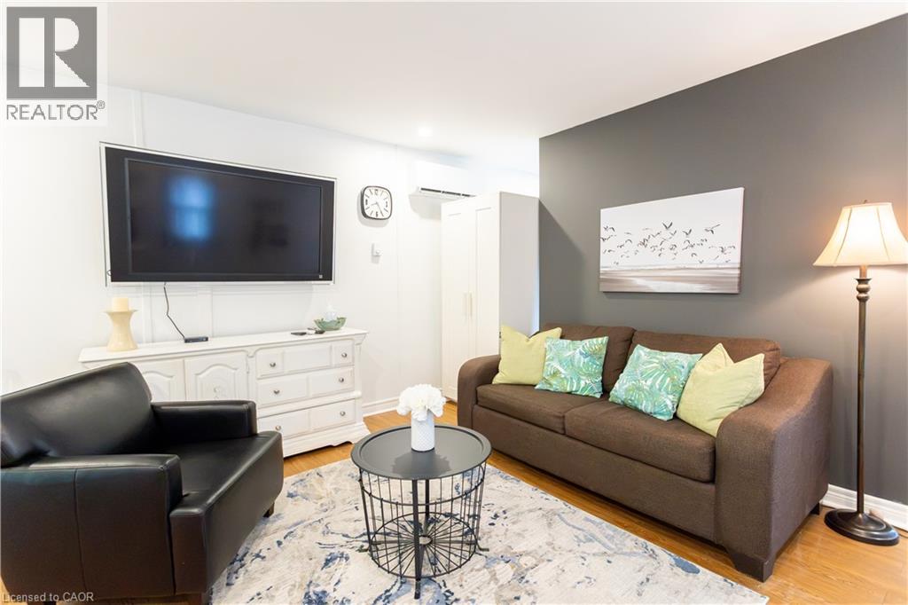 46 JOHN Street - 4