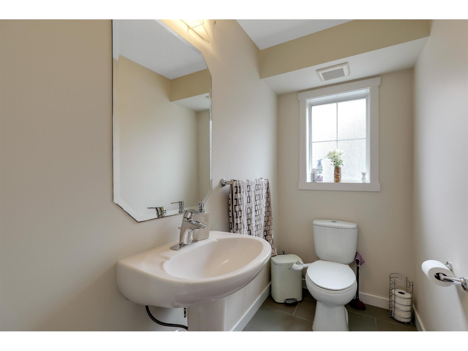 3 Bed, 3 Bath House for Sale in Surrey – 49 6123 138 STREET, Surrey – MLS# R3157981 - Image 18