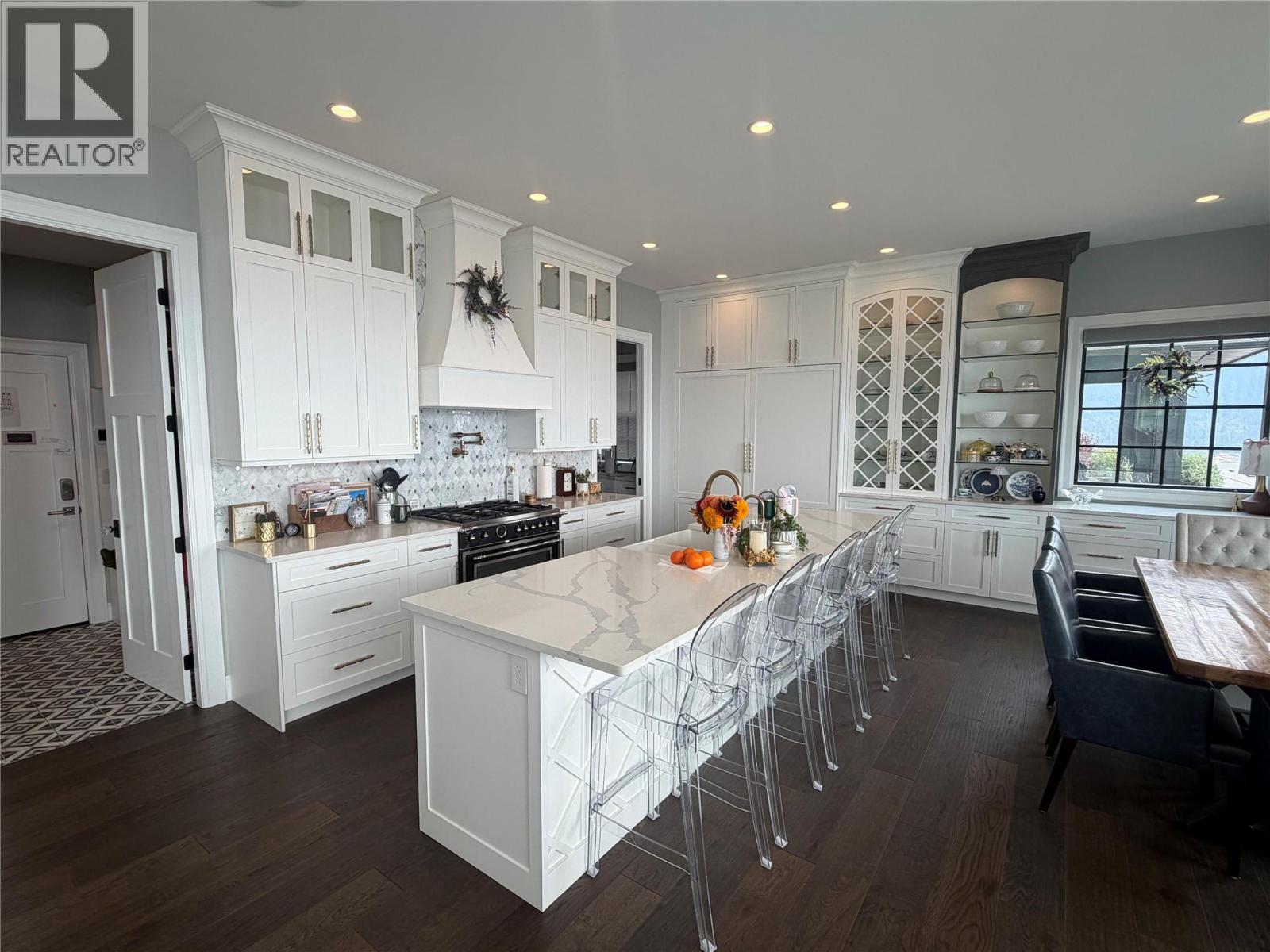628 Hart Place - 15