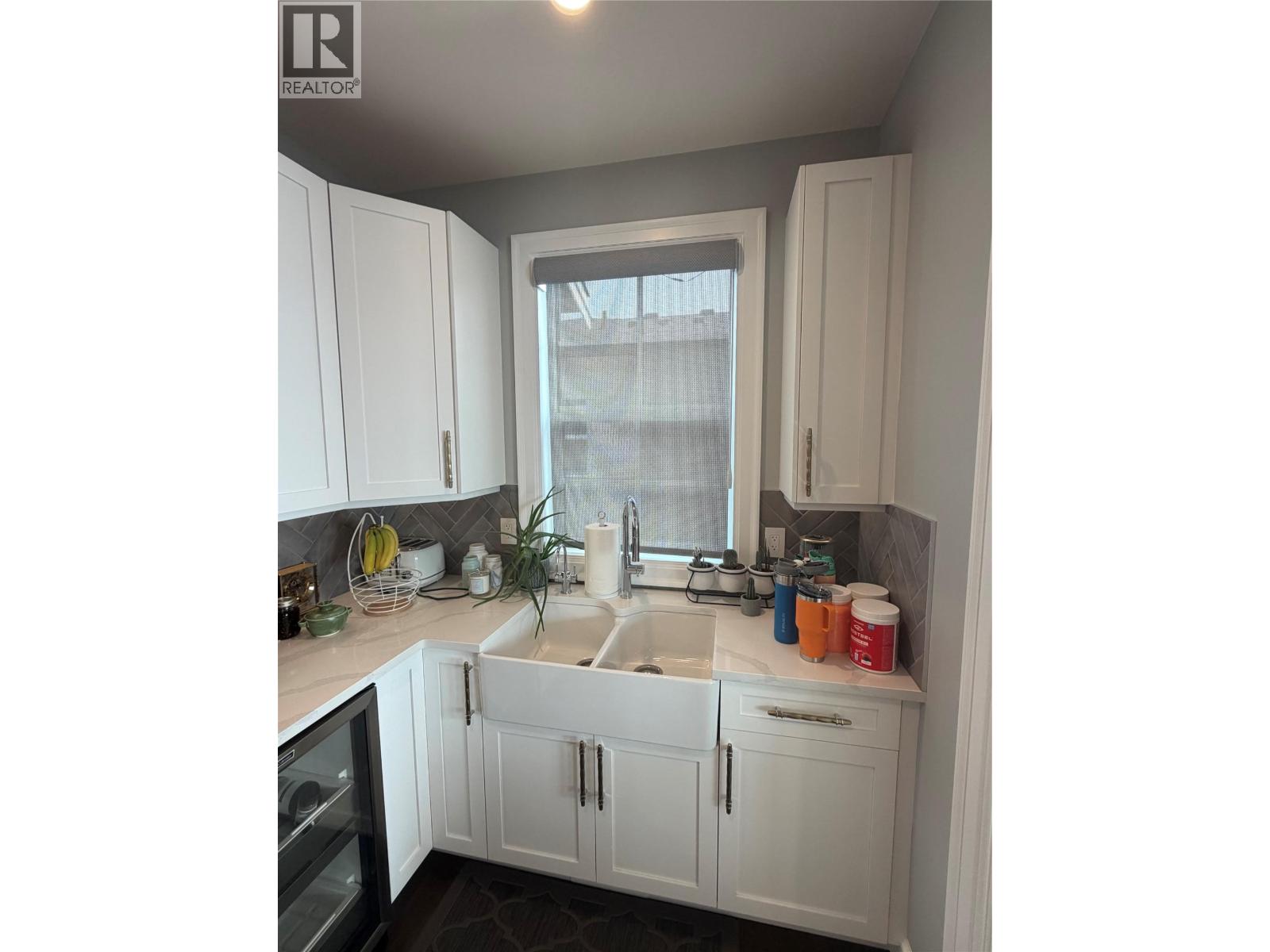 628 Hart Place - 28