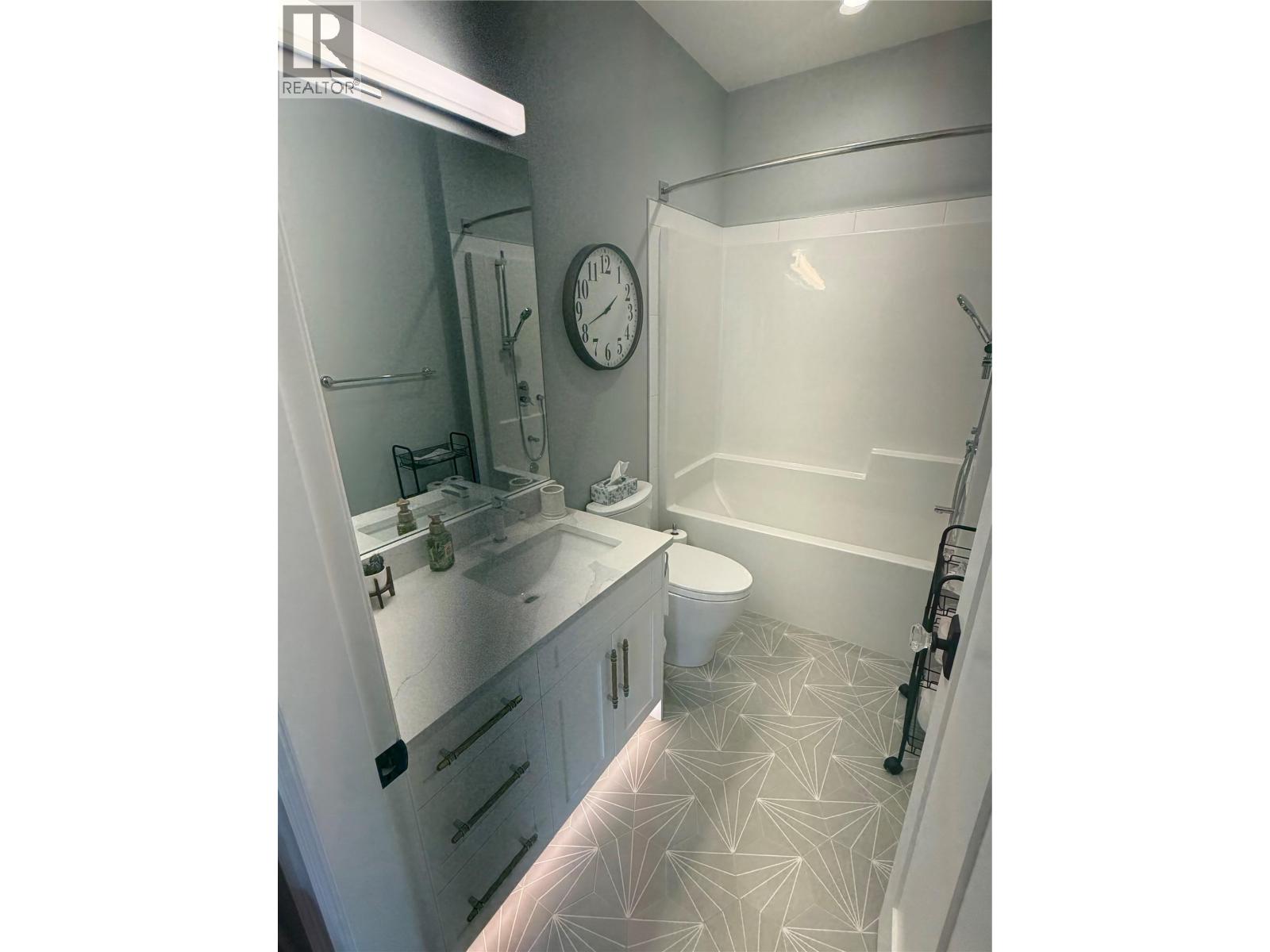 628 Hart Place - 42
