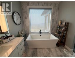628 Hart Place, Vernon, BC V1B4B2 Photo 33