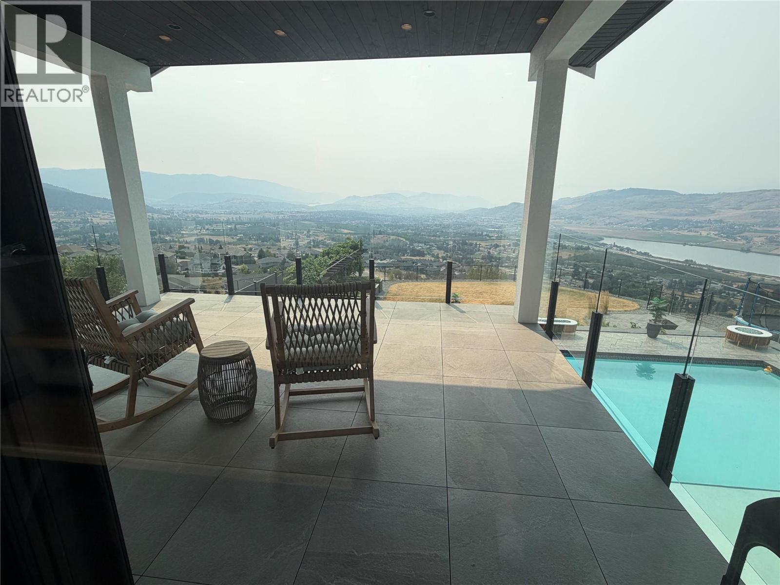 628 Hart Place, Vernon