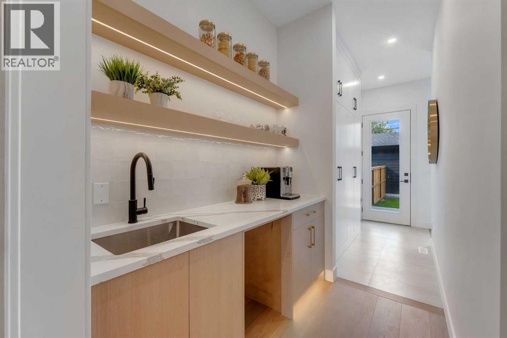 2136 5 Avenue NW - Image 15