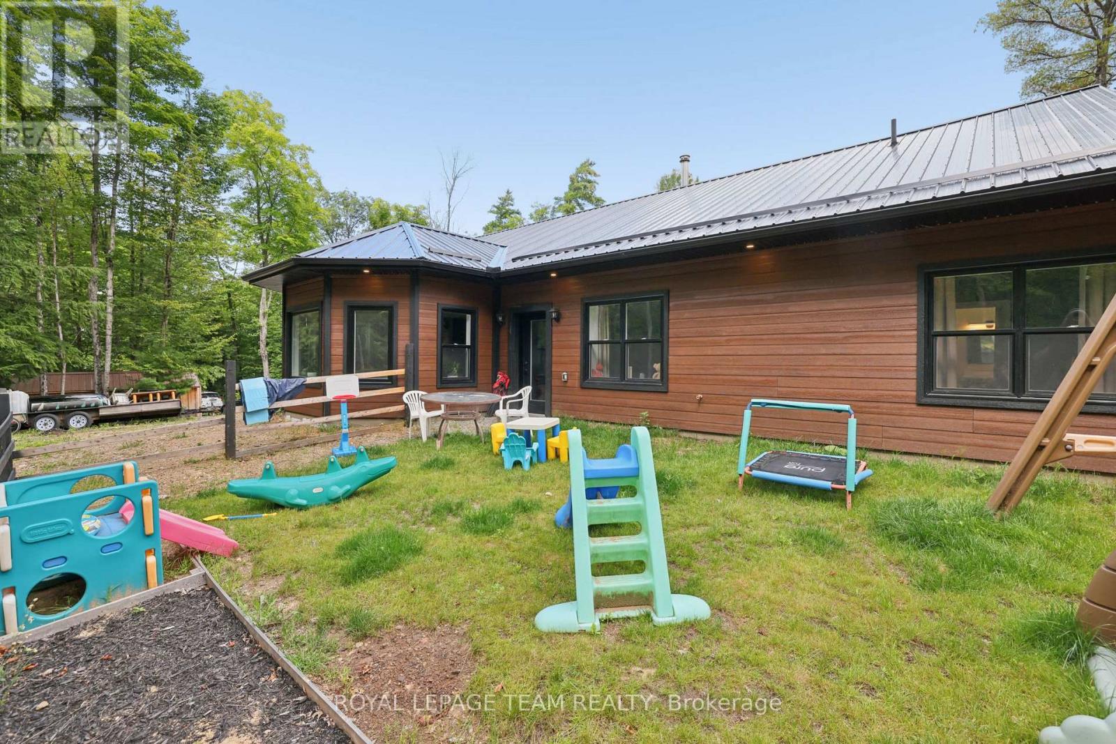 921 FERGUSON LAKE ROAD - Image 19
