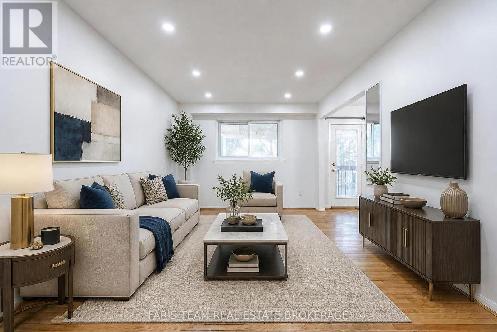 58 CHAUCER CRESCENT - Image 12