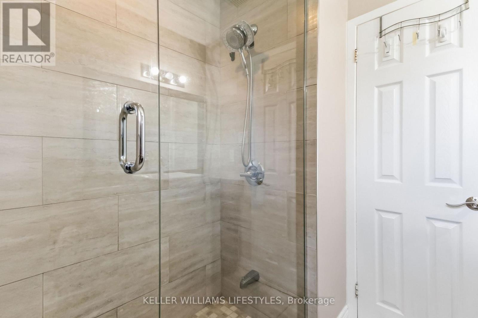 129 CULVER CRESCENT - Image 26