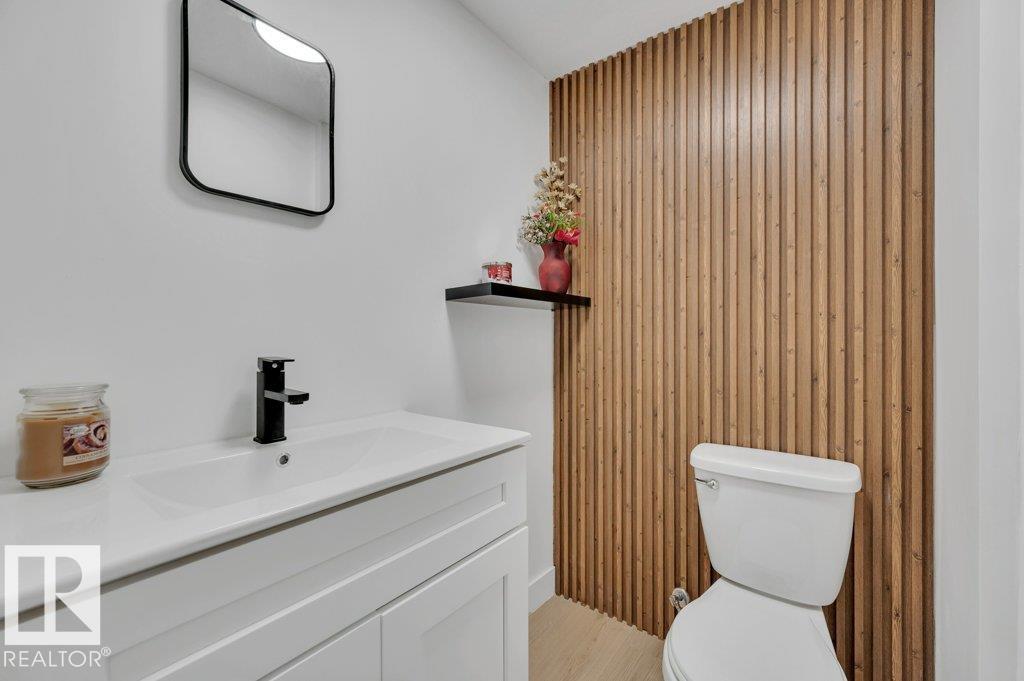 899 ALDER AV - Image 34