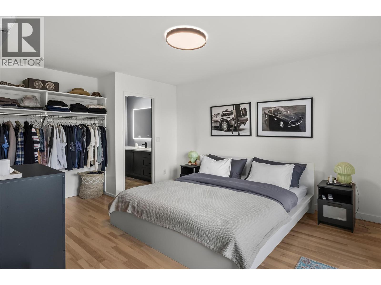 504 1915 Pacific Court, Kelowna