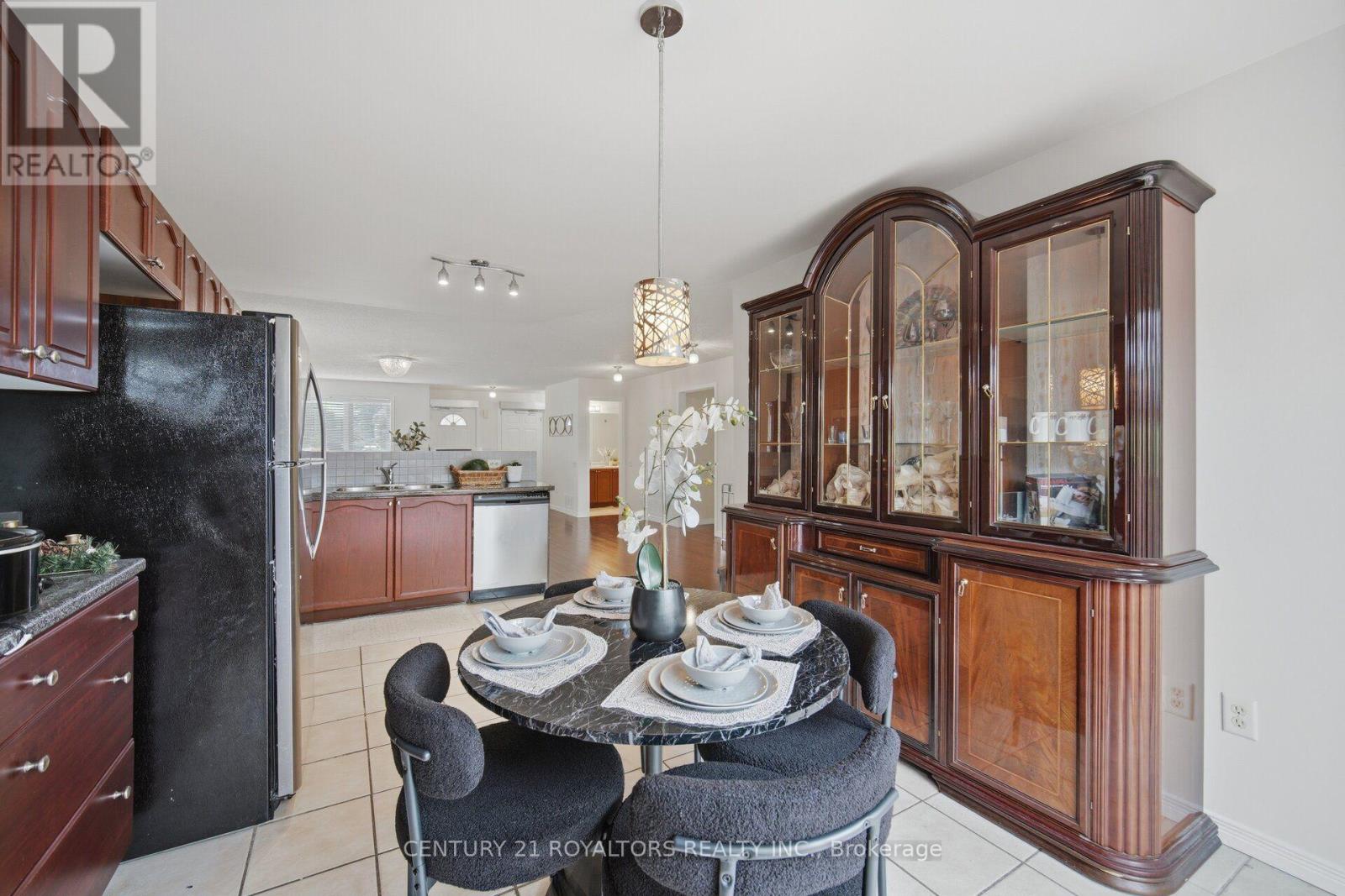 41 IRENE DRIVE SE - 20