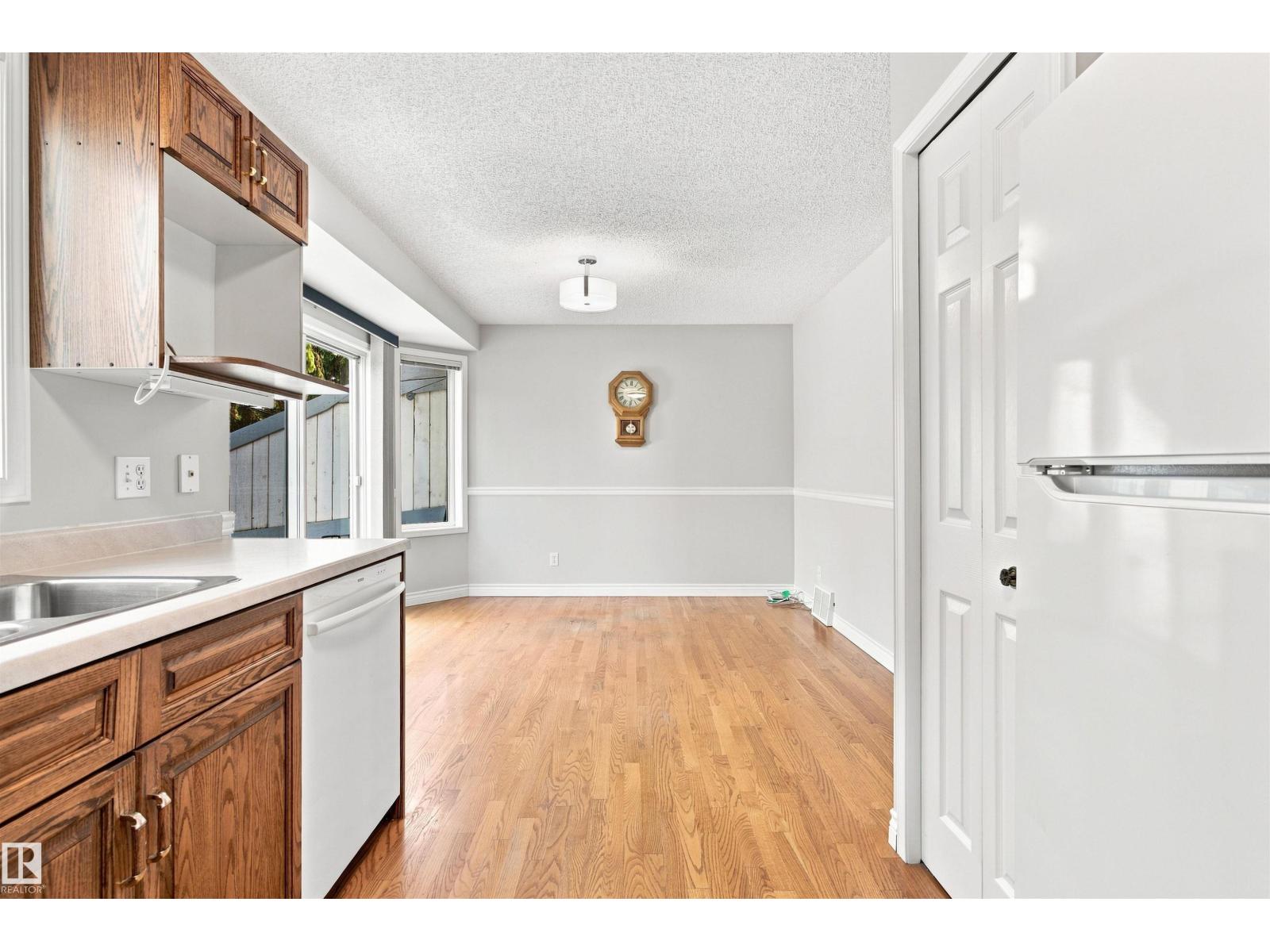 #1 3311 58 ST NW - 18