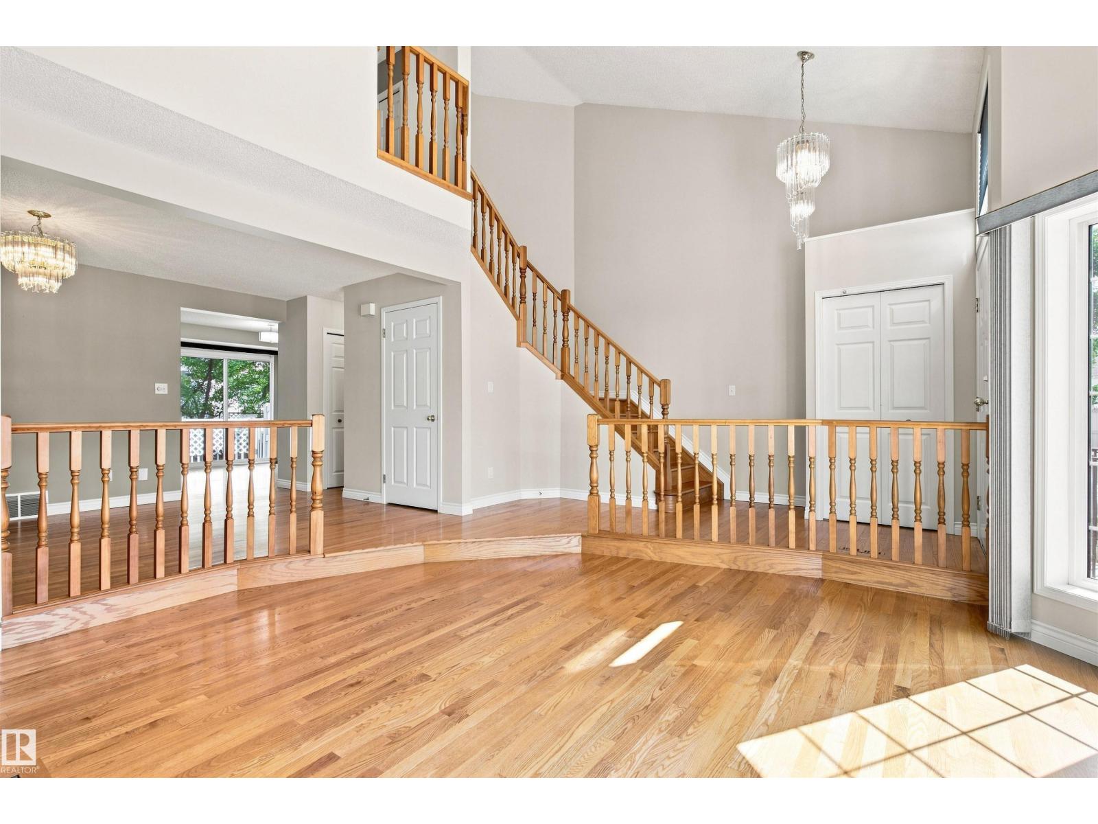 #1 3311 58 ST NW - 7