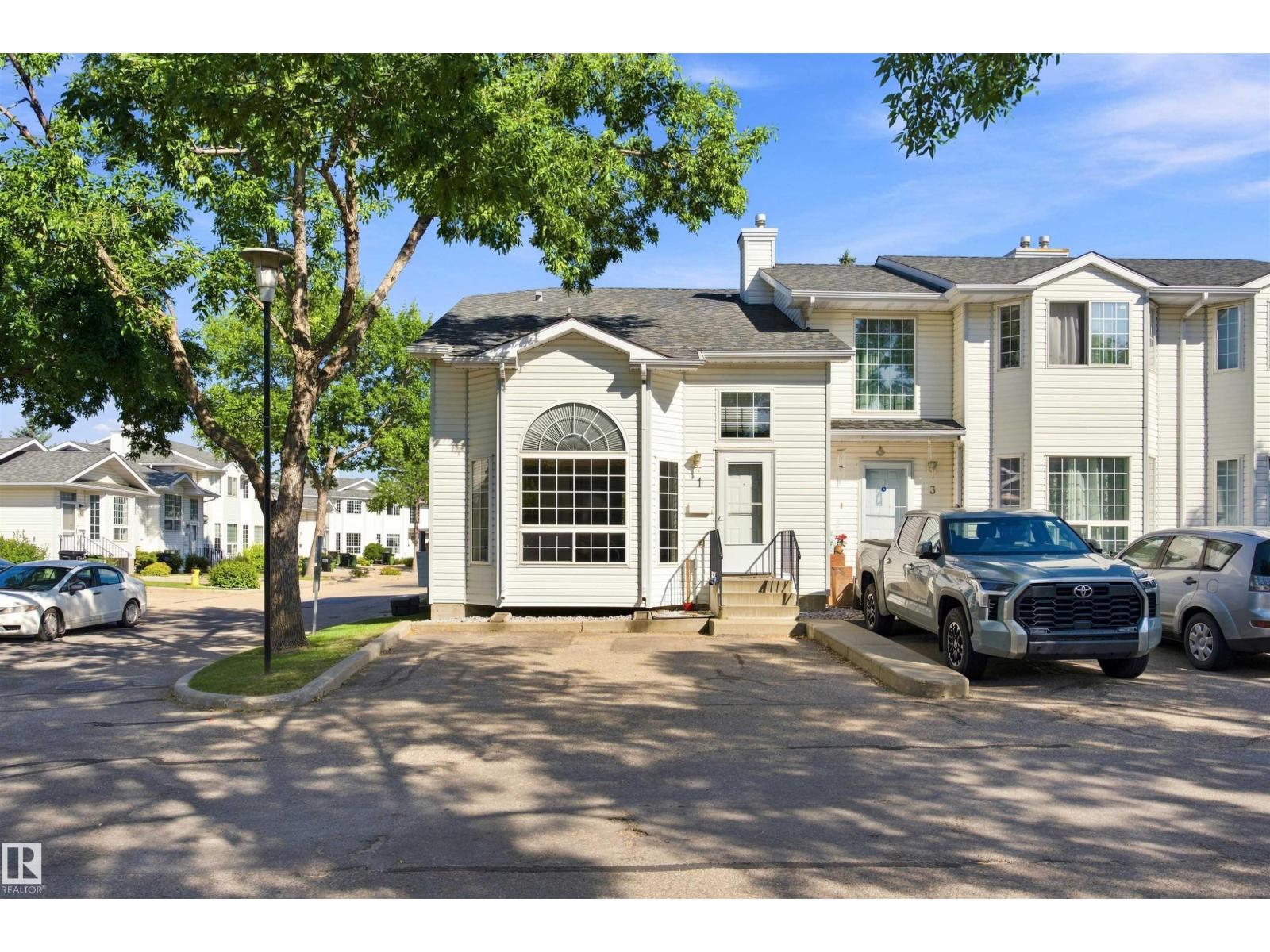 #1 3311 58 ST NW - 47