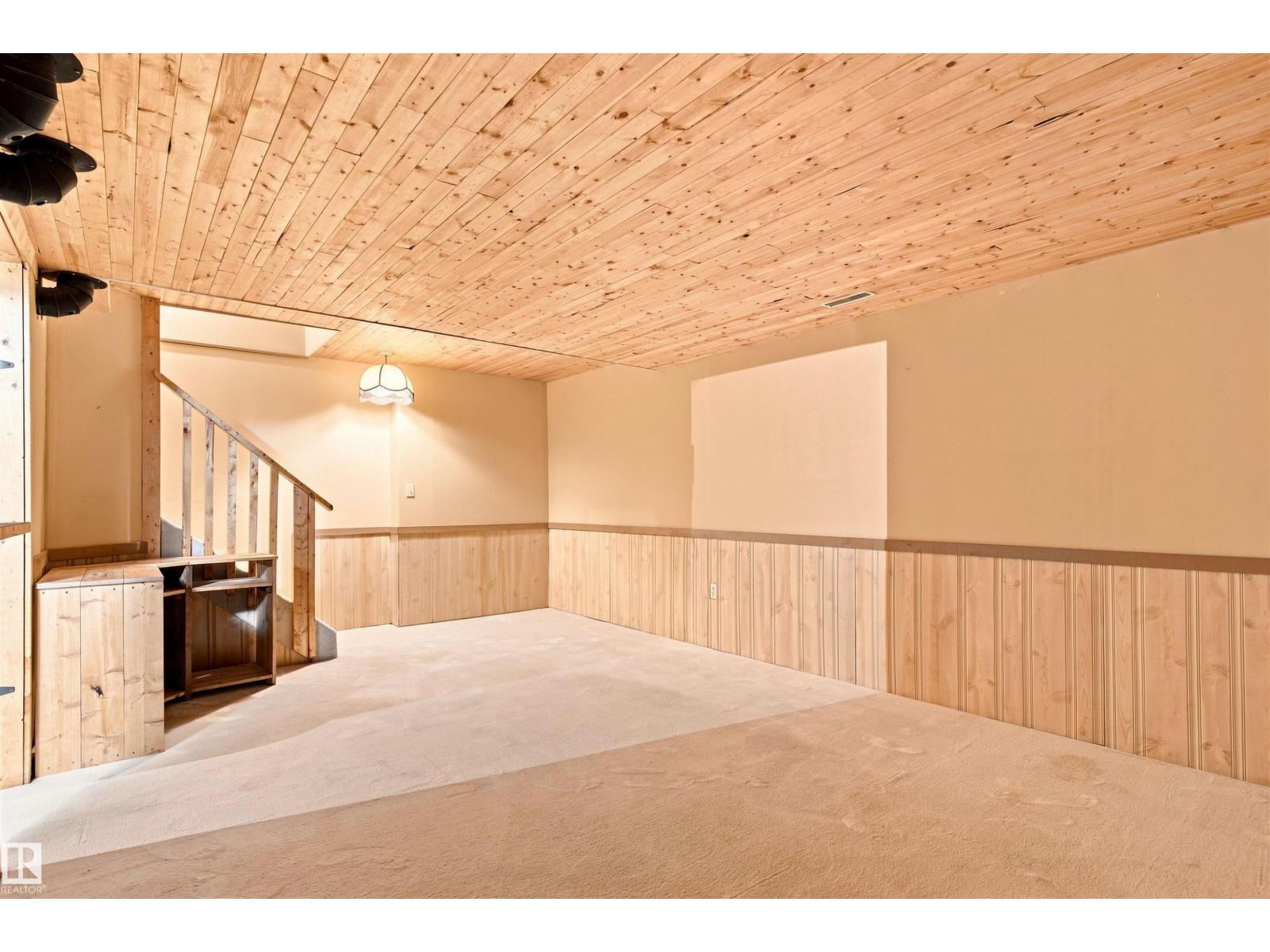 #1 3311 58 ST NW - 36