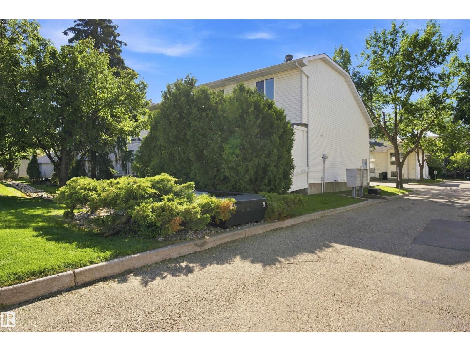 #1 3311 58 ST NW - 45