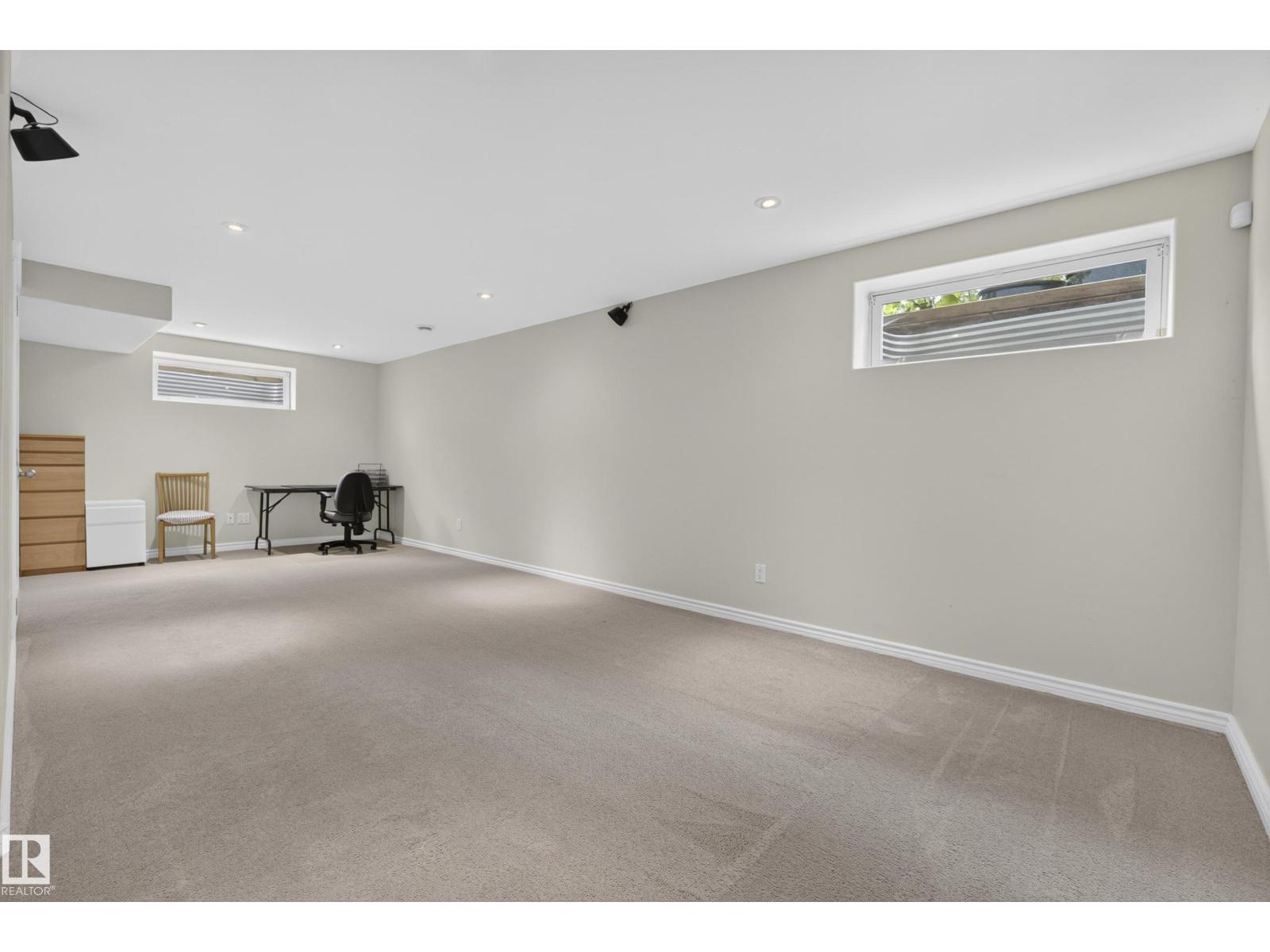 1322 BARNES CL SW - 54