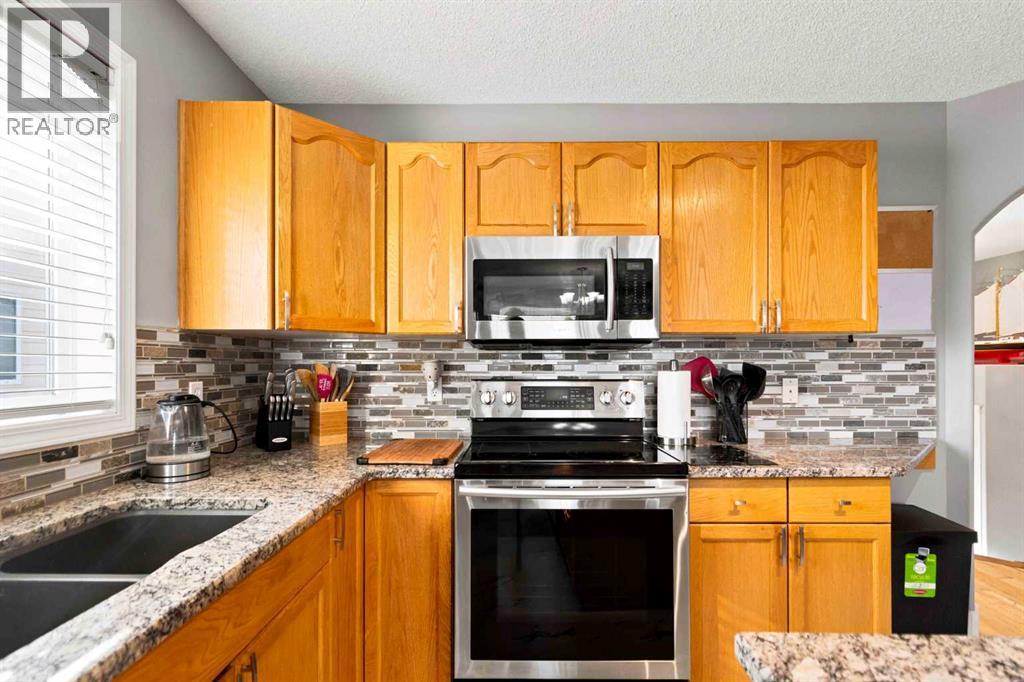 104 DICKEY Bay, Fort McMurray