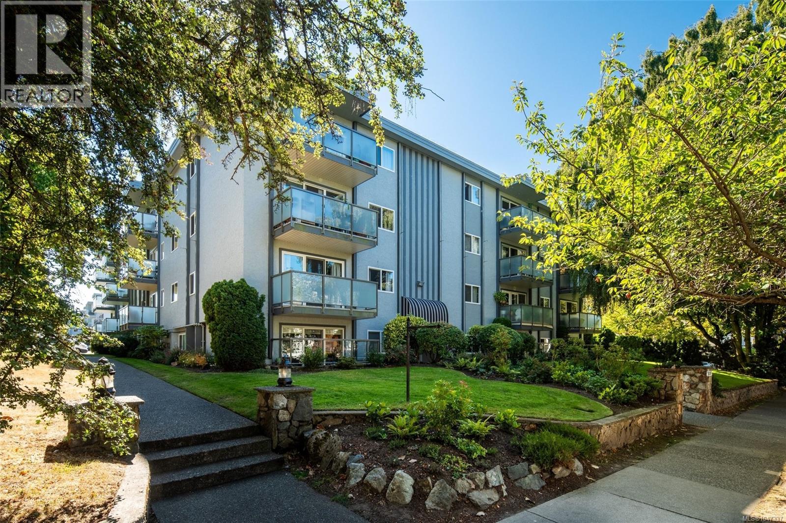 307 305 Michigan St, Victoria
