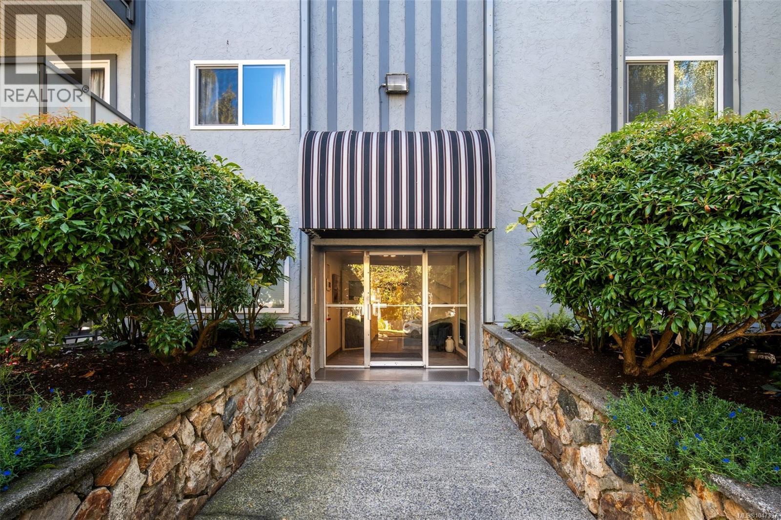 307 305 Michigan St, Victoria