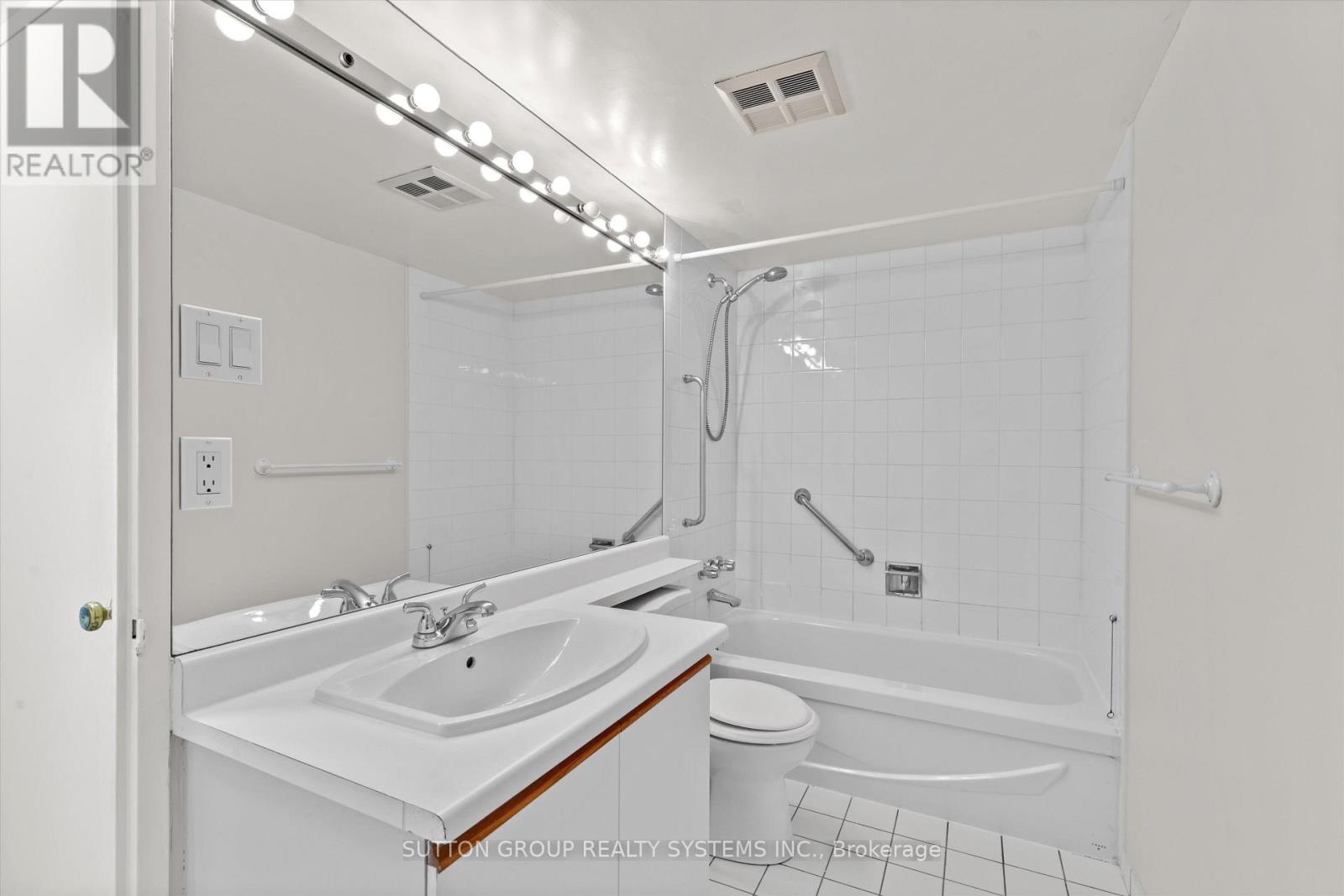 #609 26 HANOVER ROAD - 23