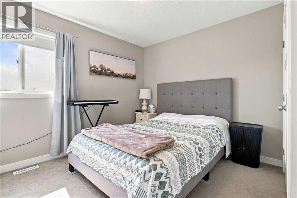 10409 128 Avenue - Image 12