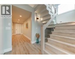 3953 Beachview Drive, West Kelowna, BC V4T2K1 Photo 17