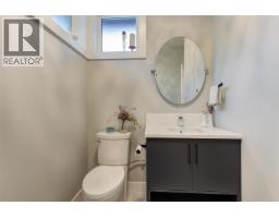 3953 Beachview Drive, West Kelowna, BC V4T2K1 Photo 22