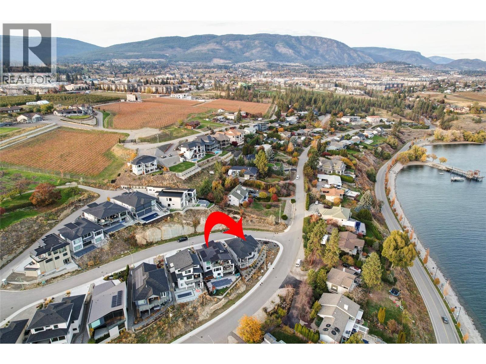  3953 Beachview Drive, West Kelowna