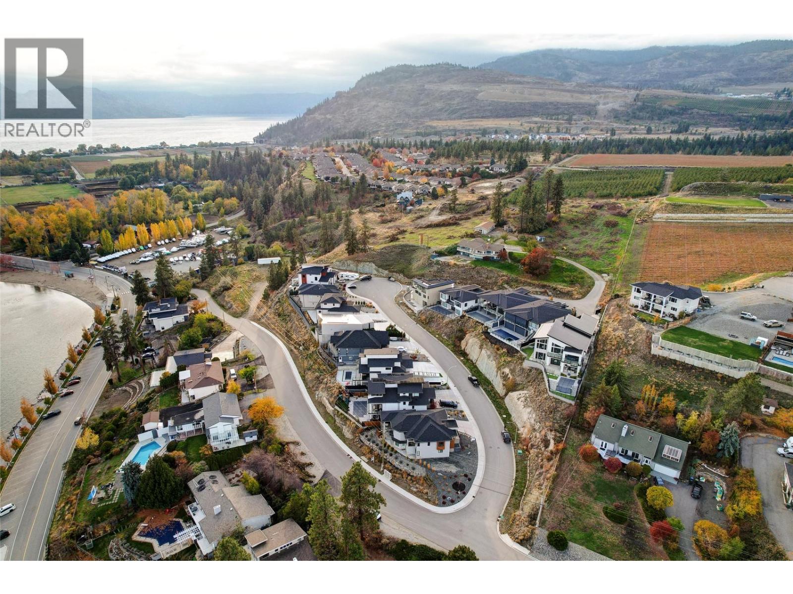  3953 Beachview Drive, West Kelowna