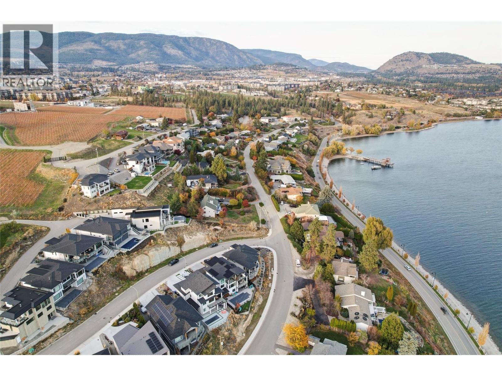 3953 Beachview Drive, West Kelowna
