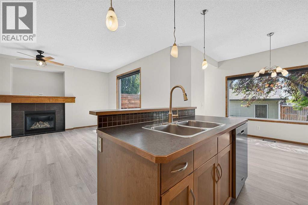 249 Elgin Manor SE - Image 17