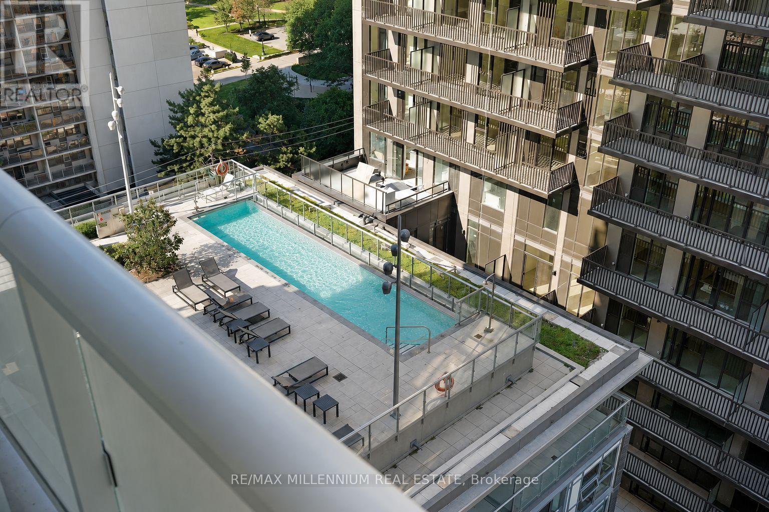 #1105 101 ERSKINE AVENUE - 29
