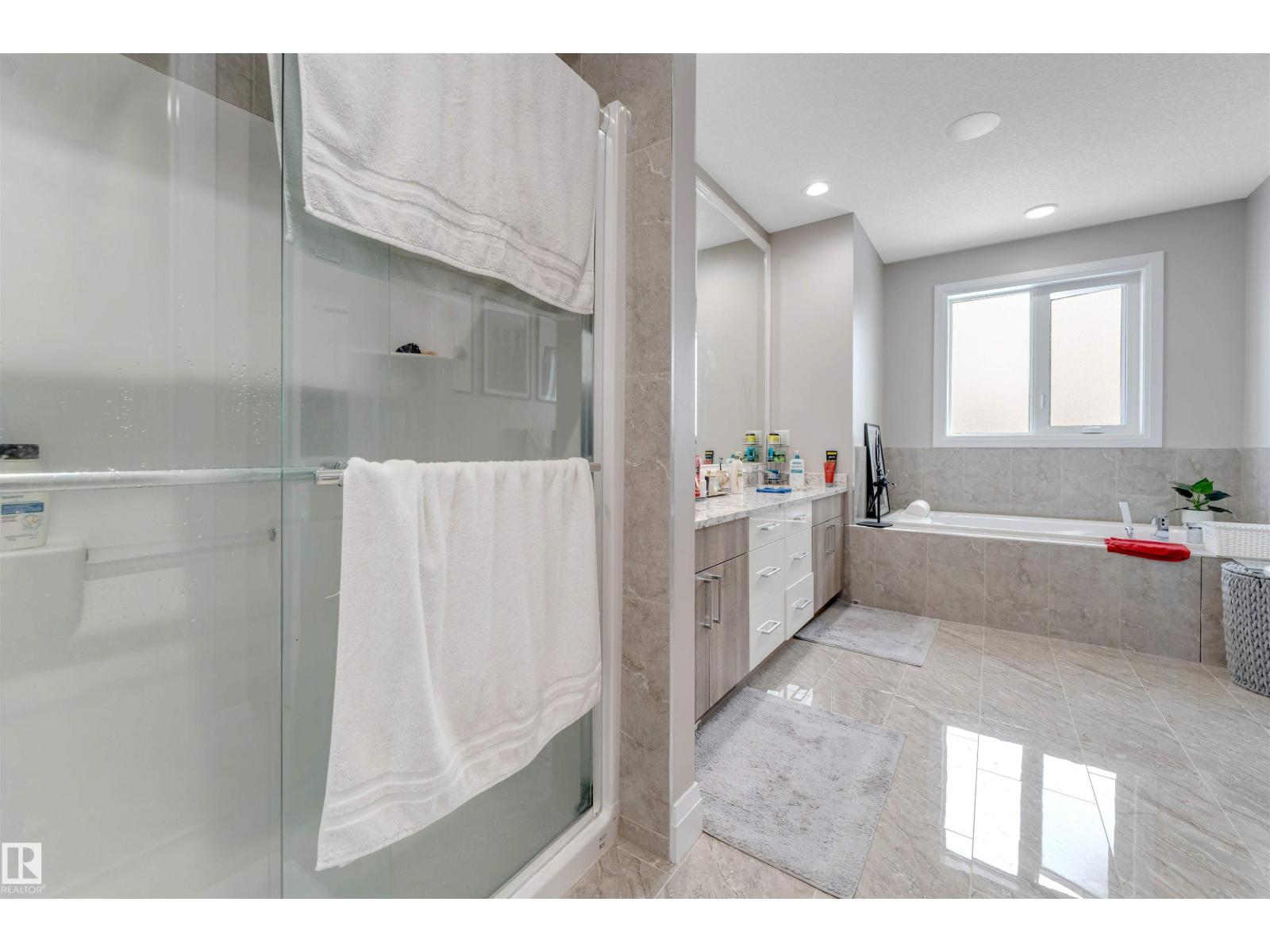 2029 89B ST SW - Image 38