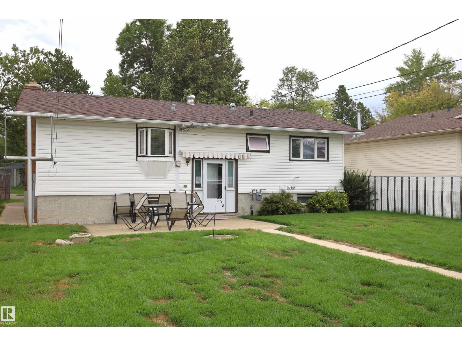10424 152 ST NW - Image 10